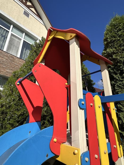 Продам дитячий майданчик