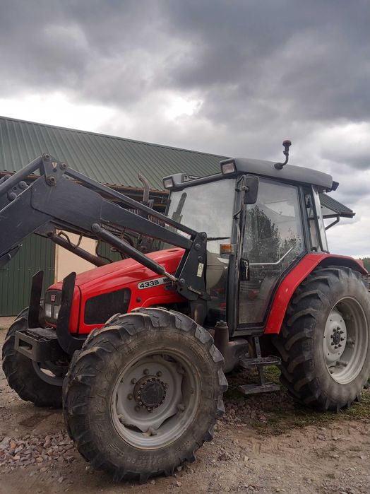 Massey Ferguson 4335 TUR