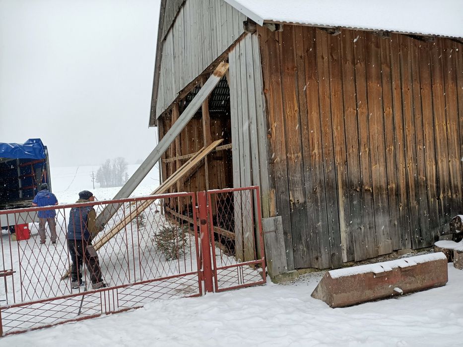 Skup starych desek skup starego drewna skupStodół.rozbiorka współpraca