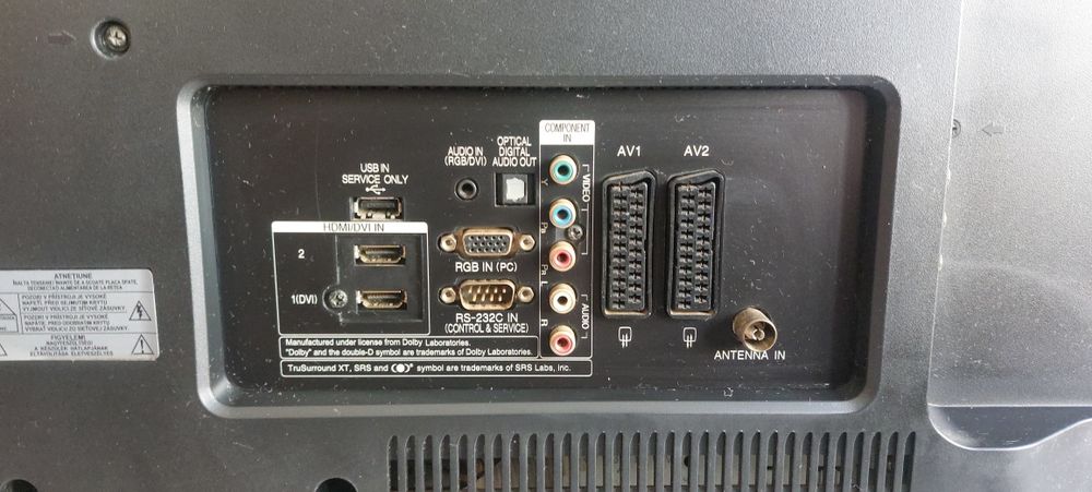 TV LG 82cm ler descrição