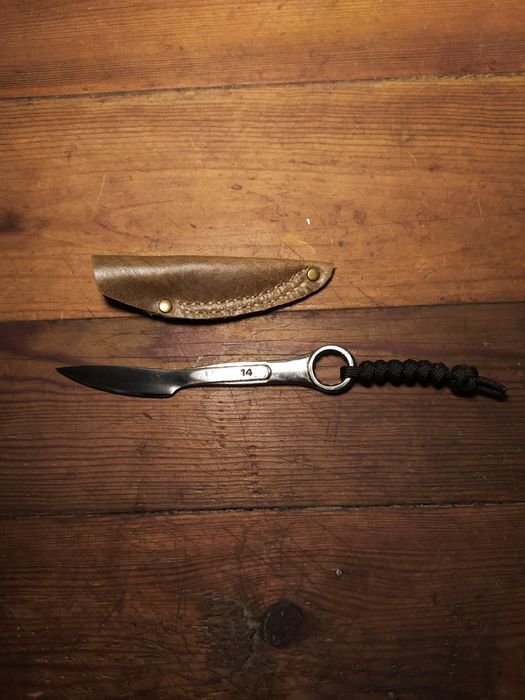 Faca Artesanal em Chave de Bocas