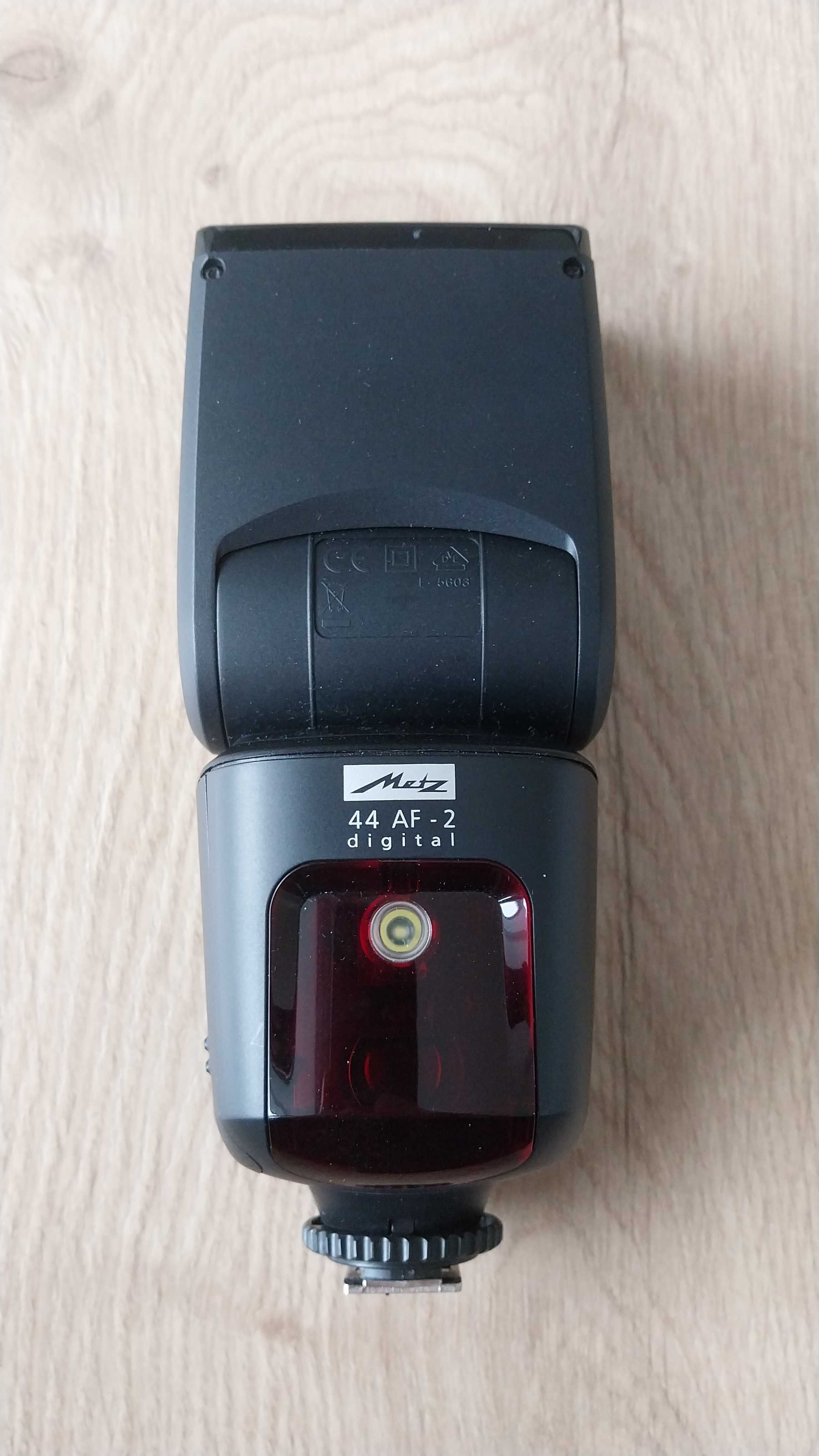Lampa błyskowa Metz 44 AF-2 Nikon