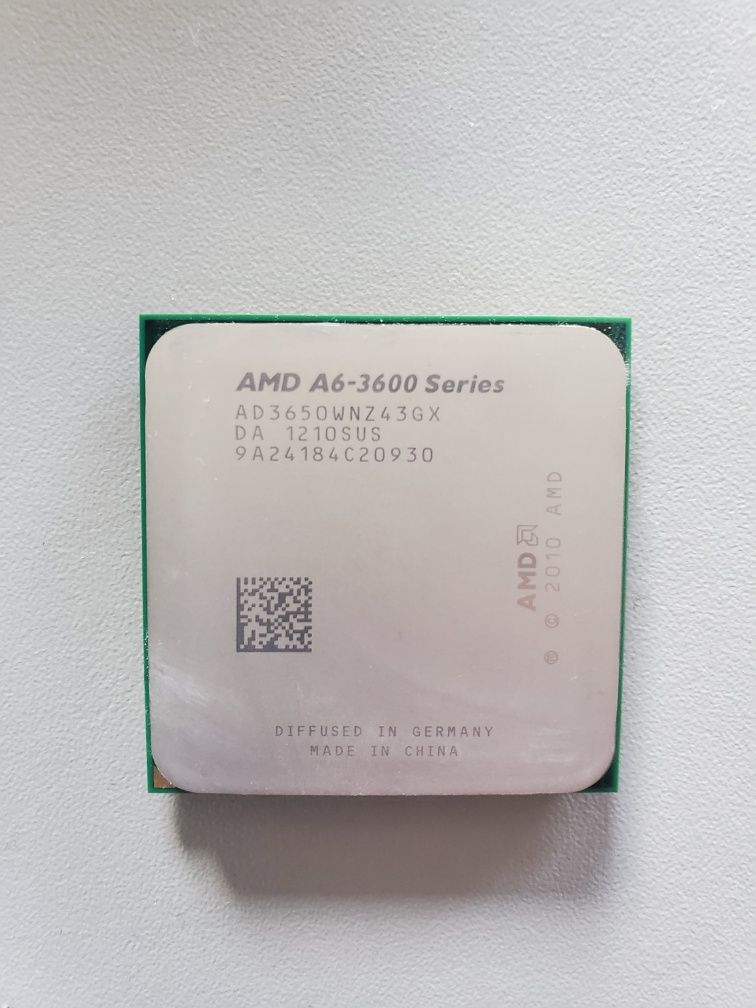 Procesor AMD A6-3600