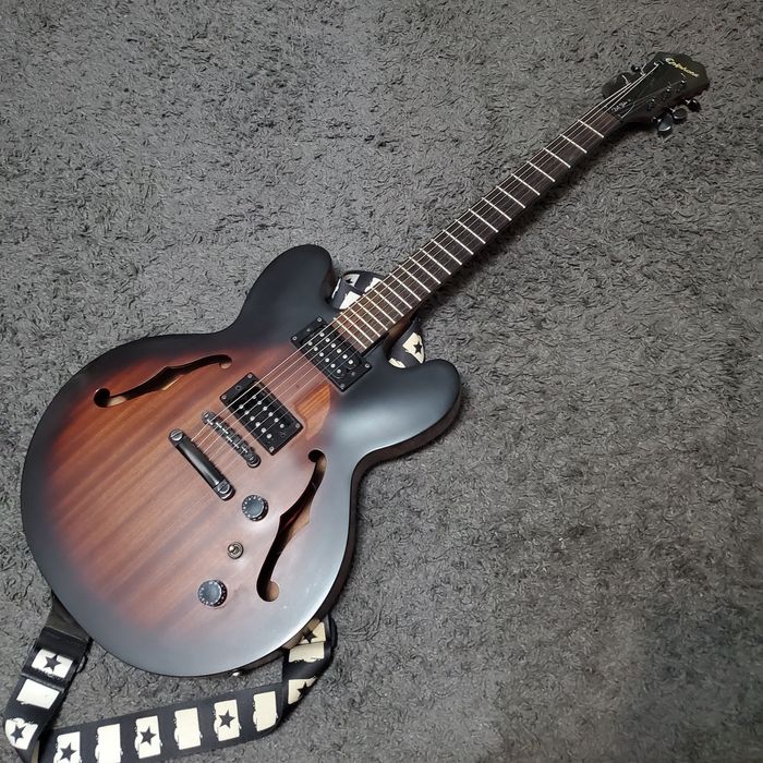Полуакустическая электрогитара( Epiphone Dot Studio)