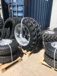 KOŁA 9.5R32 Ursus C330 ( 230/95R32 ) Alliance 350  bezdętkowe