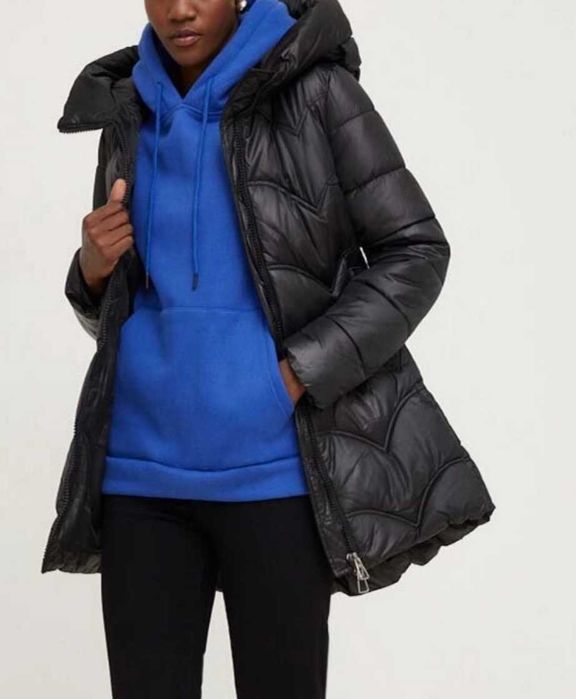 Куртка зима жіноча