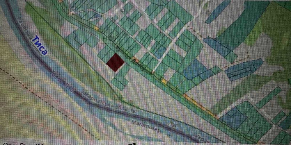 Продається земельна ділянка в с. Широкий Луг