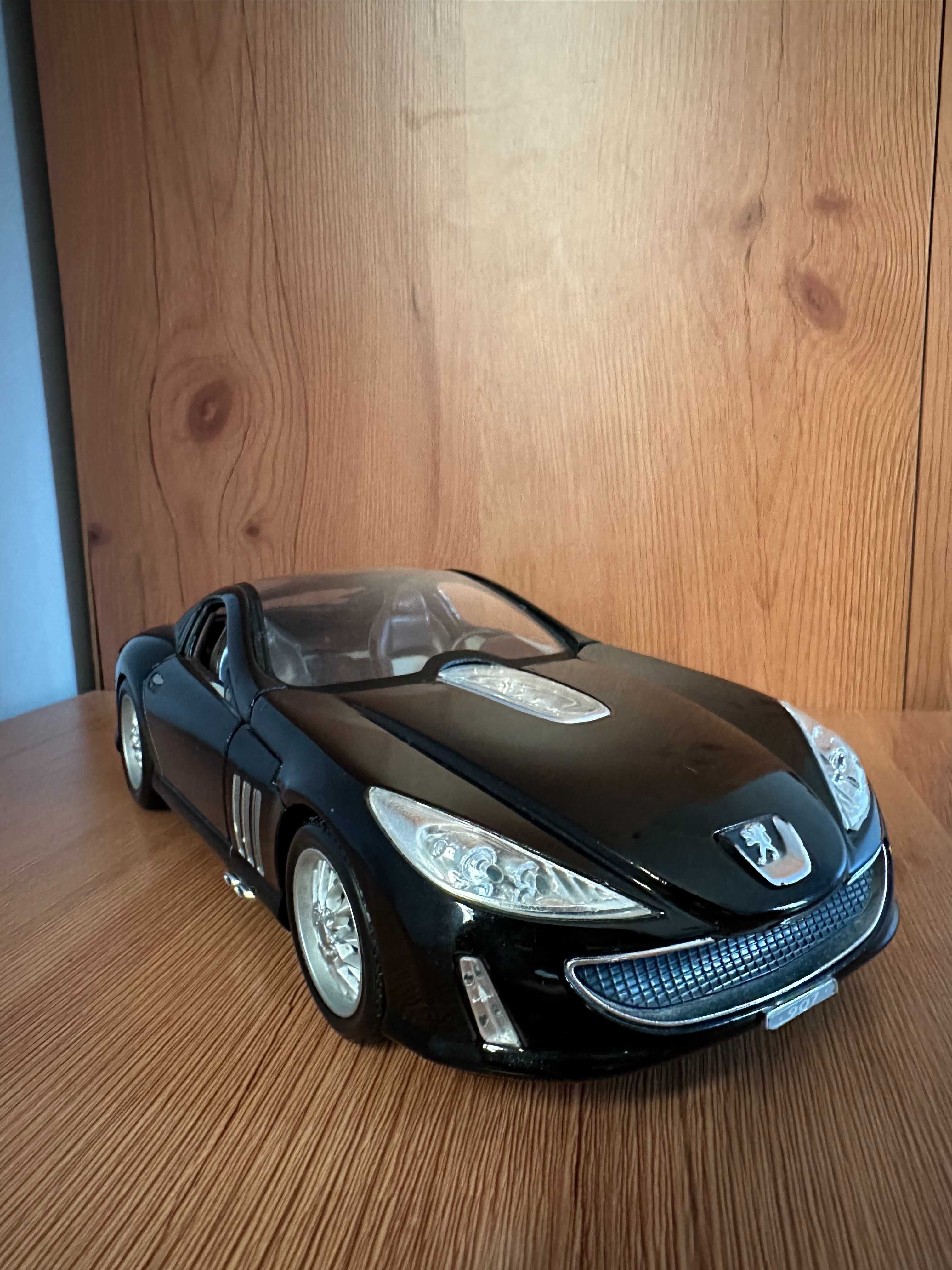 Peugeot 907 Concept | bburago | Skala 1/18