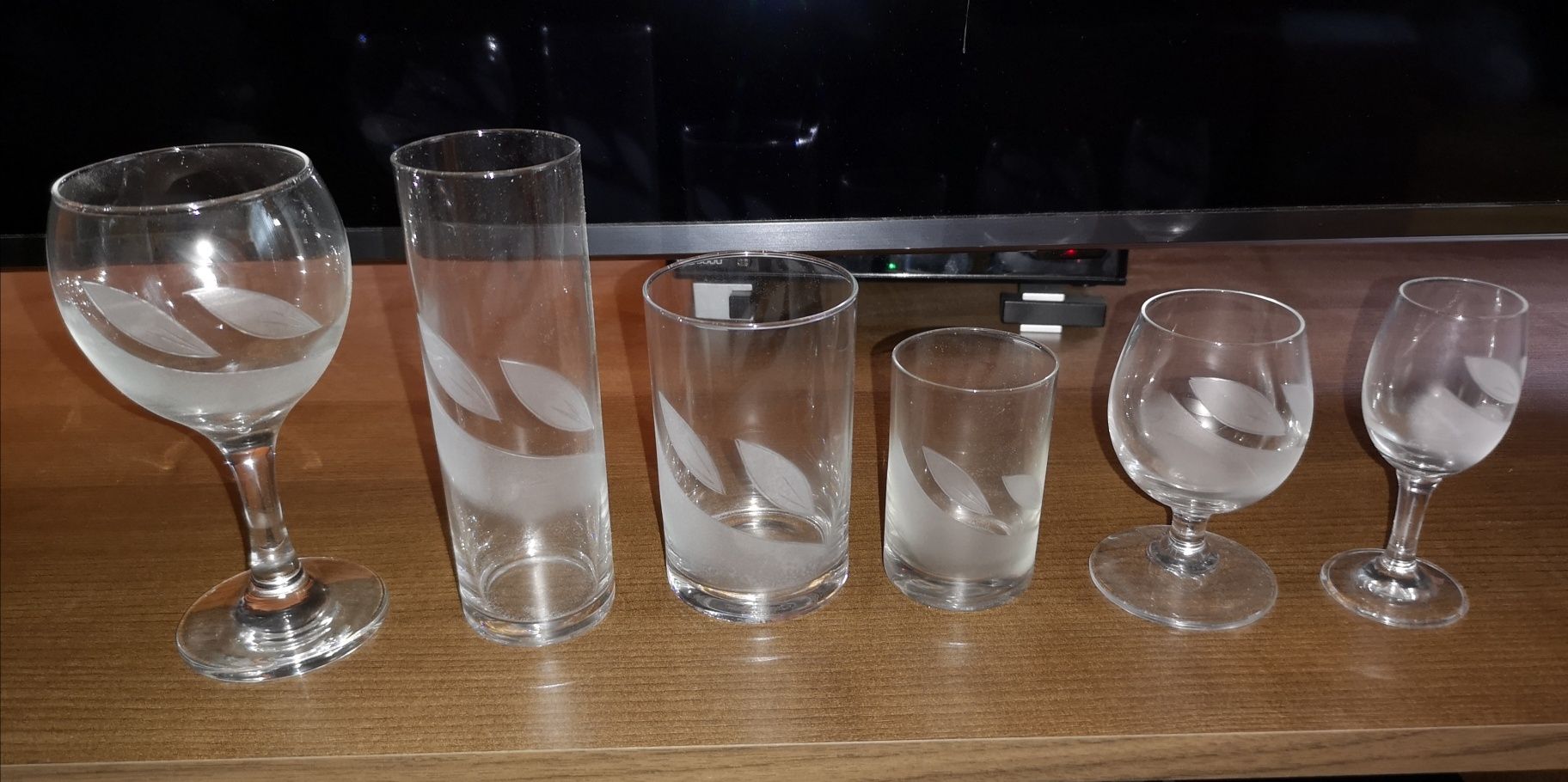 Komplet stołowy 36 częsciowy