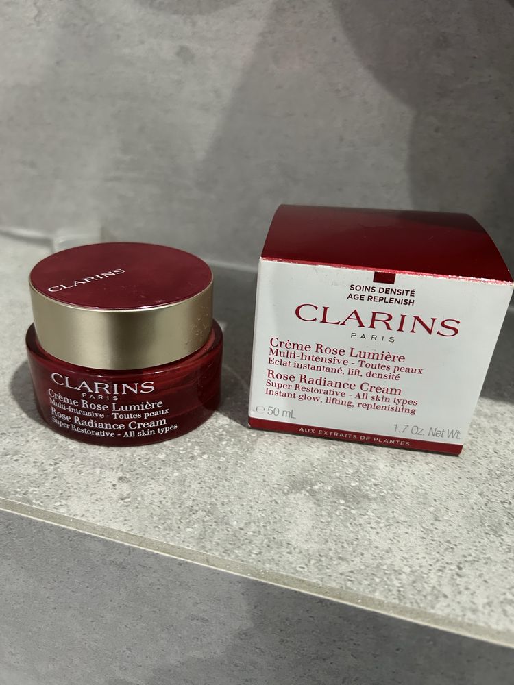 Buteleczka kremu clarins