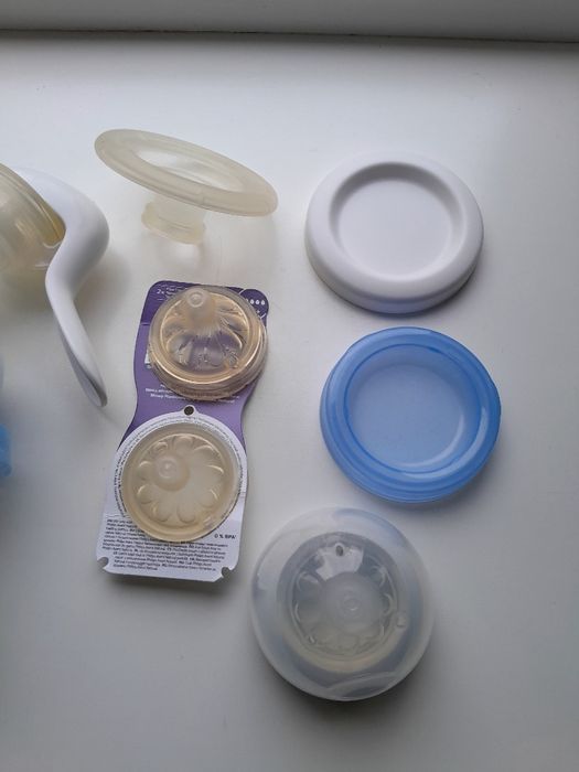 Молокоотсос Philips Avent Natural