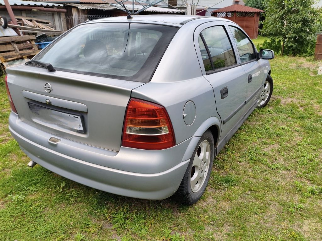 Opel Astra 1.7Dti Isuzu 6.6.7.0.8.2.5.4.4