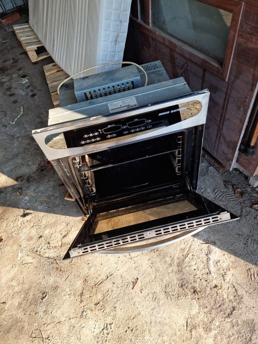 Piekarnik Amica Model EB 2000