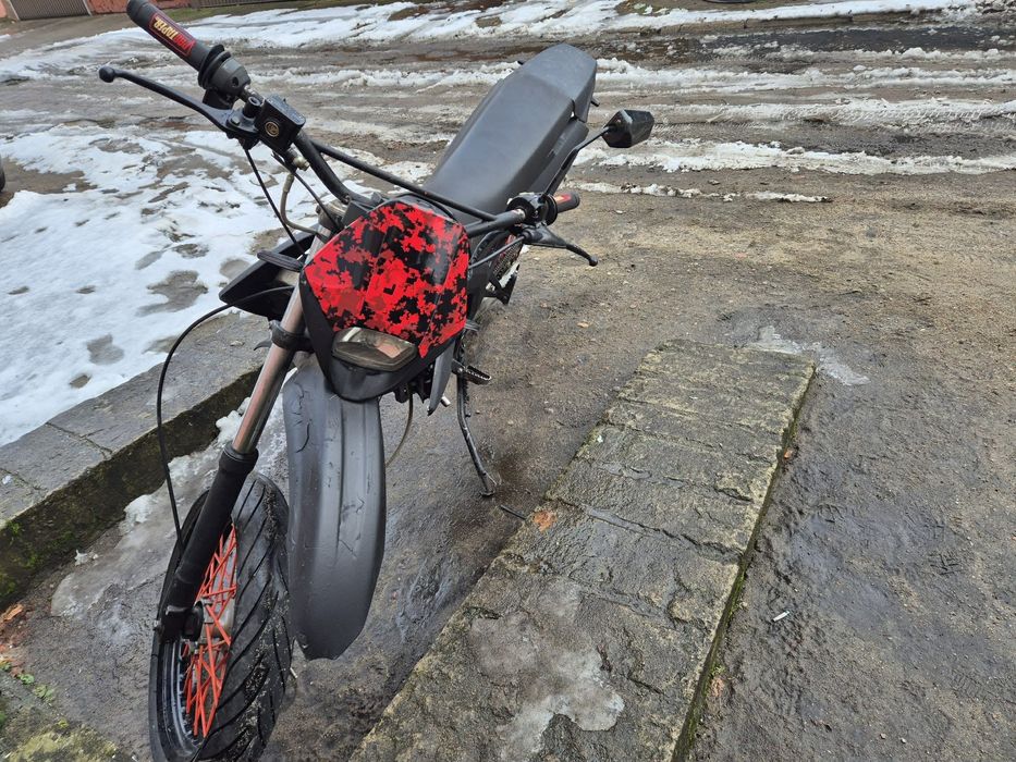 Sprzedam zamienię  Gilera RCR 50 2 T okazja cena do jutra