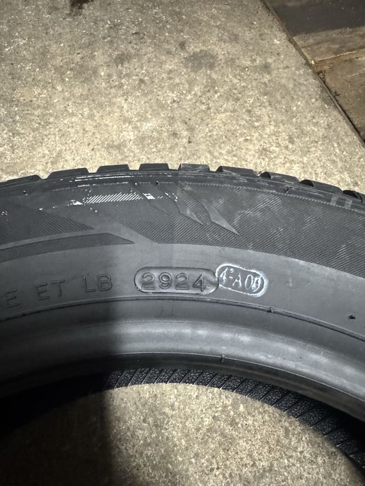Sorzedam opony Zimowe 2sztuki Lufeny 165/65R15
