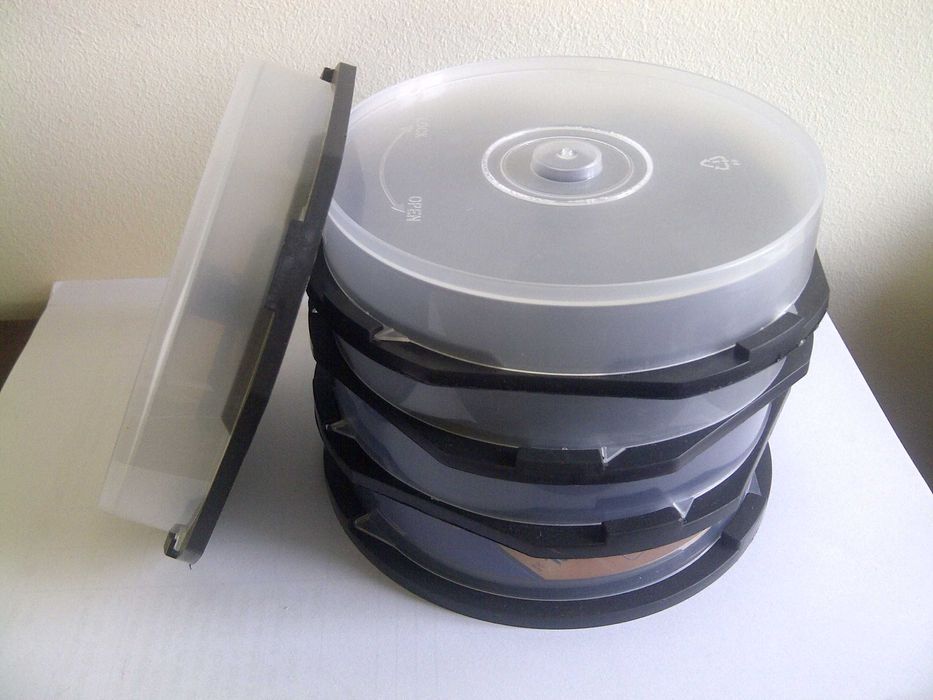 opakowanie na płyty CD lub DVD