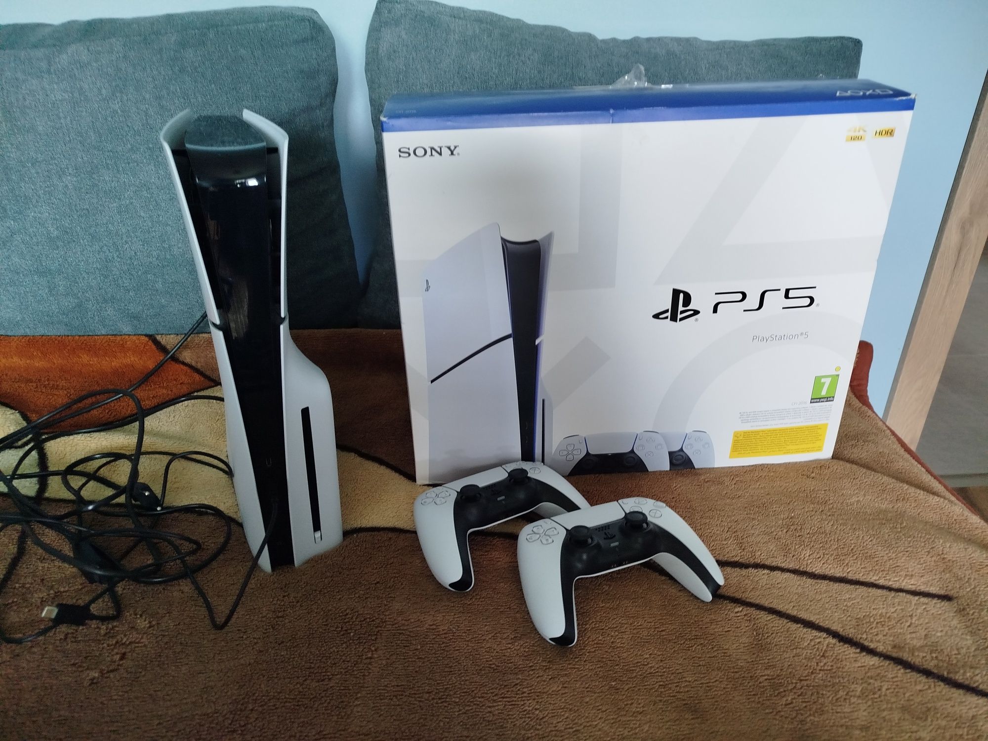 PLAY STATION 5 konsola
