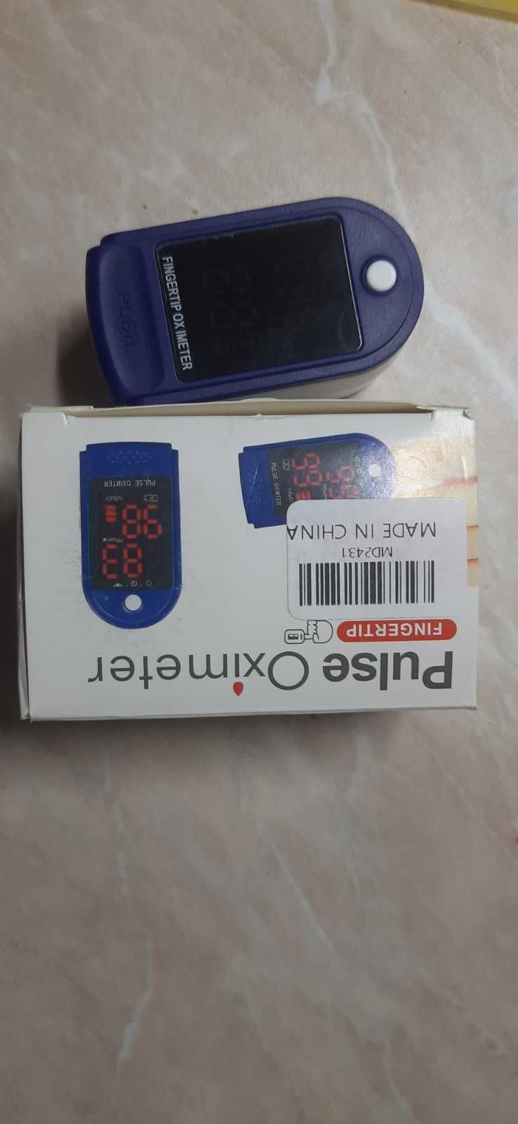 Пульсоксиметр на палец Fingertip Pulse Oximeter