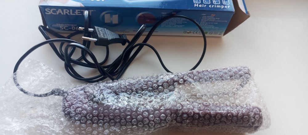 Плойка SCARLETT SC-069 б.у состояние новой.