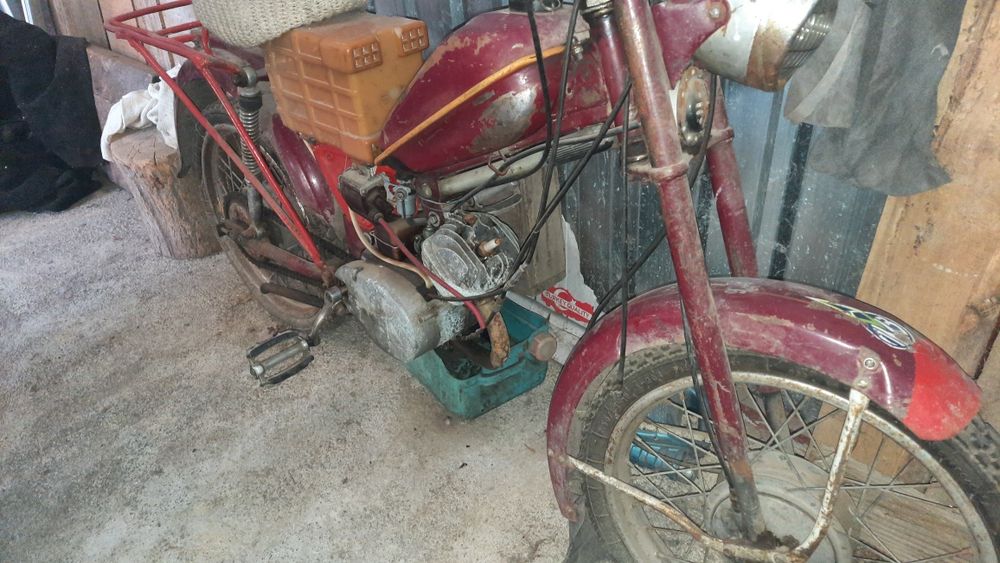 Продам мопед Верховиа 3