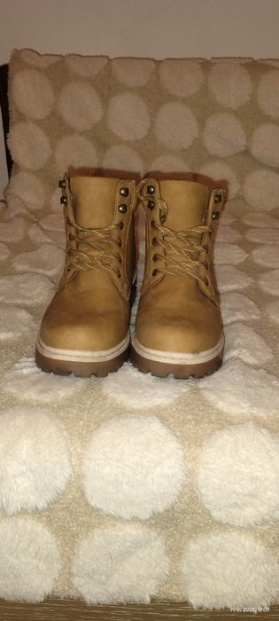 Buty damskie trapery - rozmiar 41