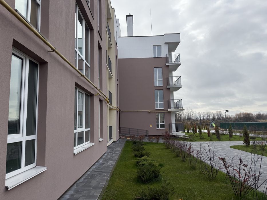 Продається 1 кімнатна квартира з податком 2%. Зданий будинок. Є газ