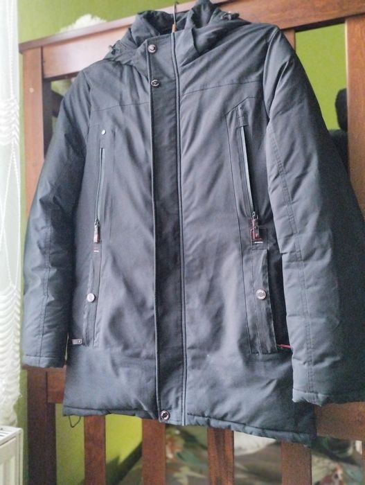 Чоловіча зимова куртка