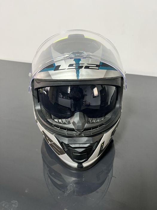 Capacete LS2 STROM