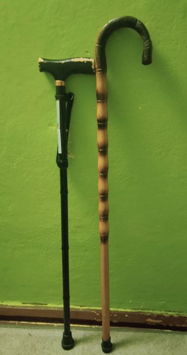 Laska kij do pomocy w chodzeniu !