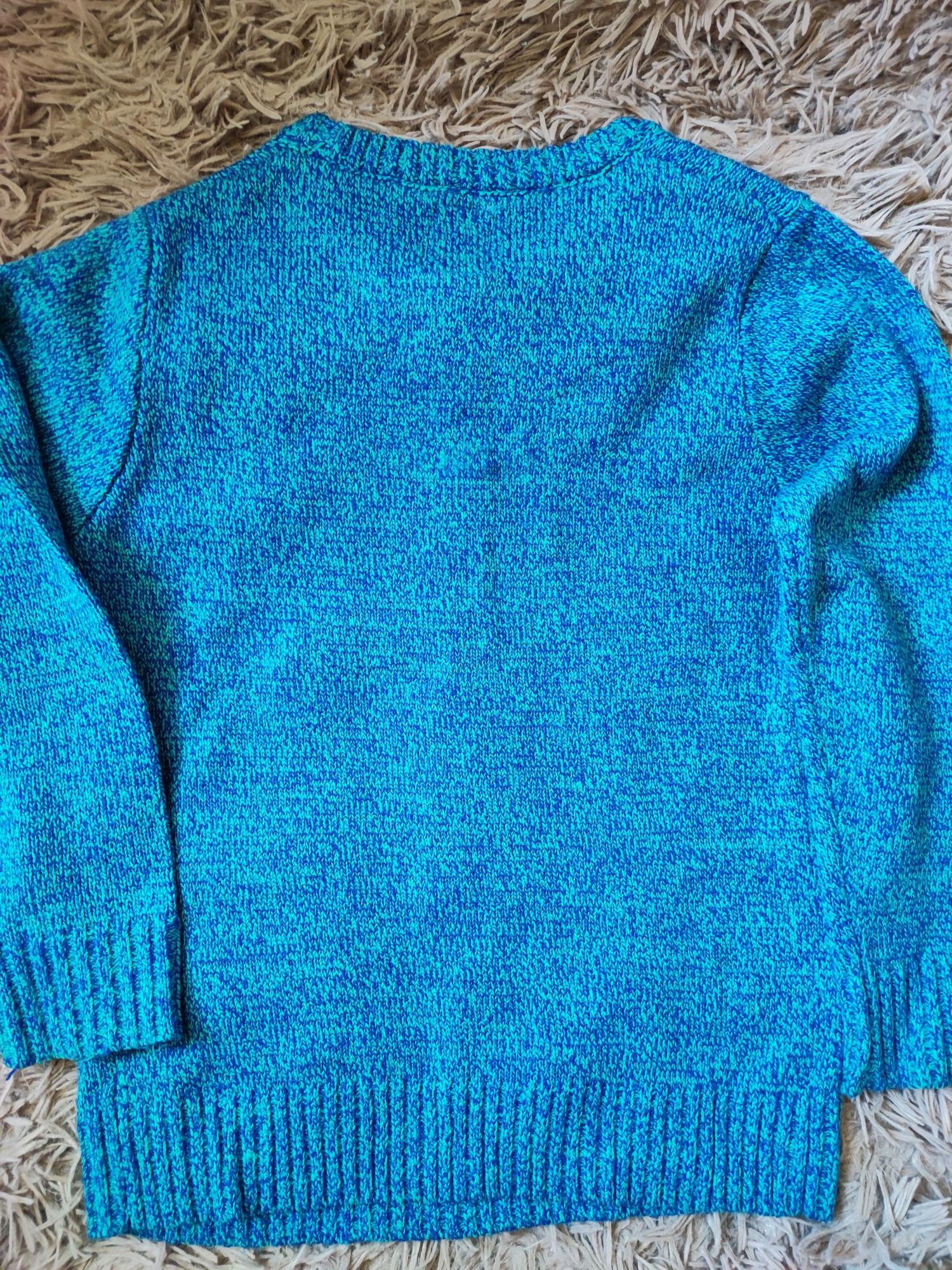 Новорічний теплий светр