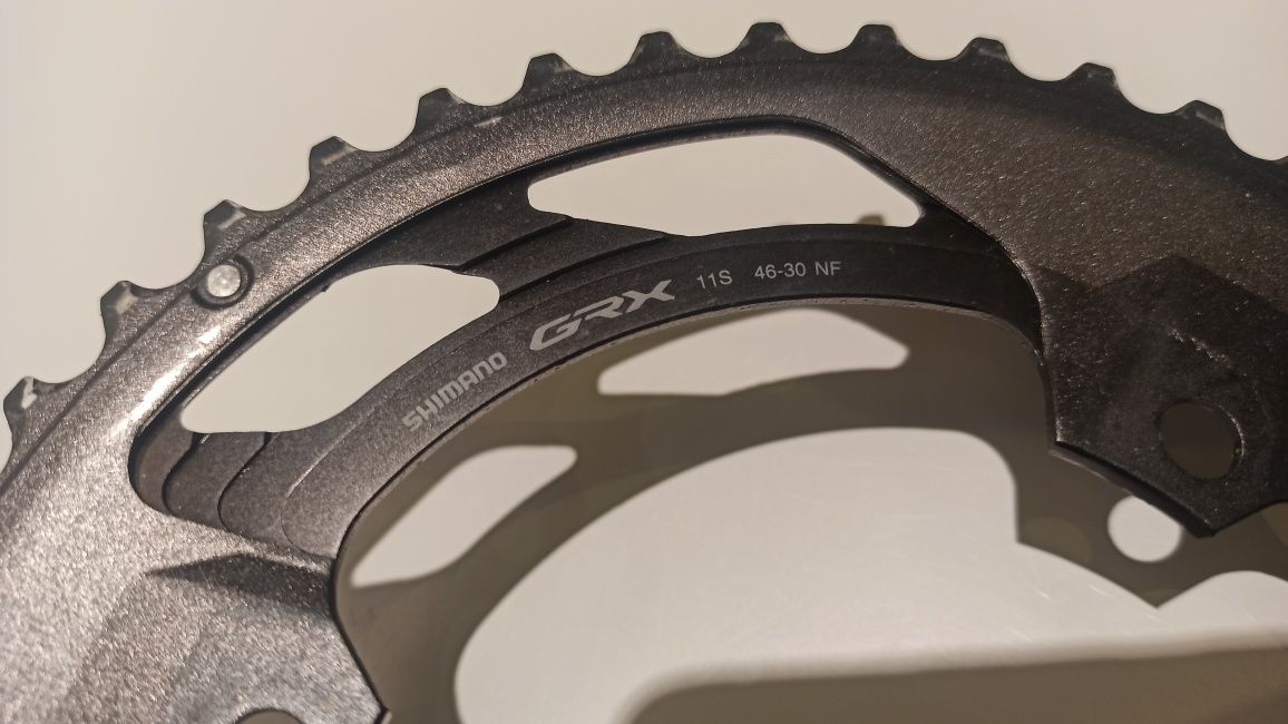 Zębatki blaty Shimano GRX 46/30 FC-RX610-2 2x11