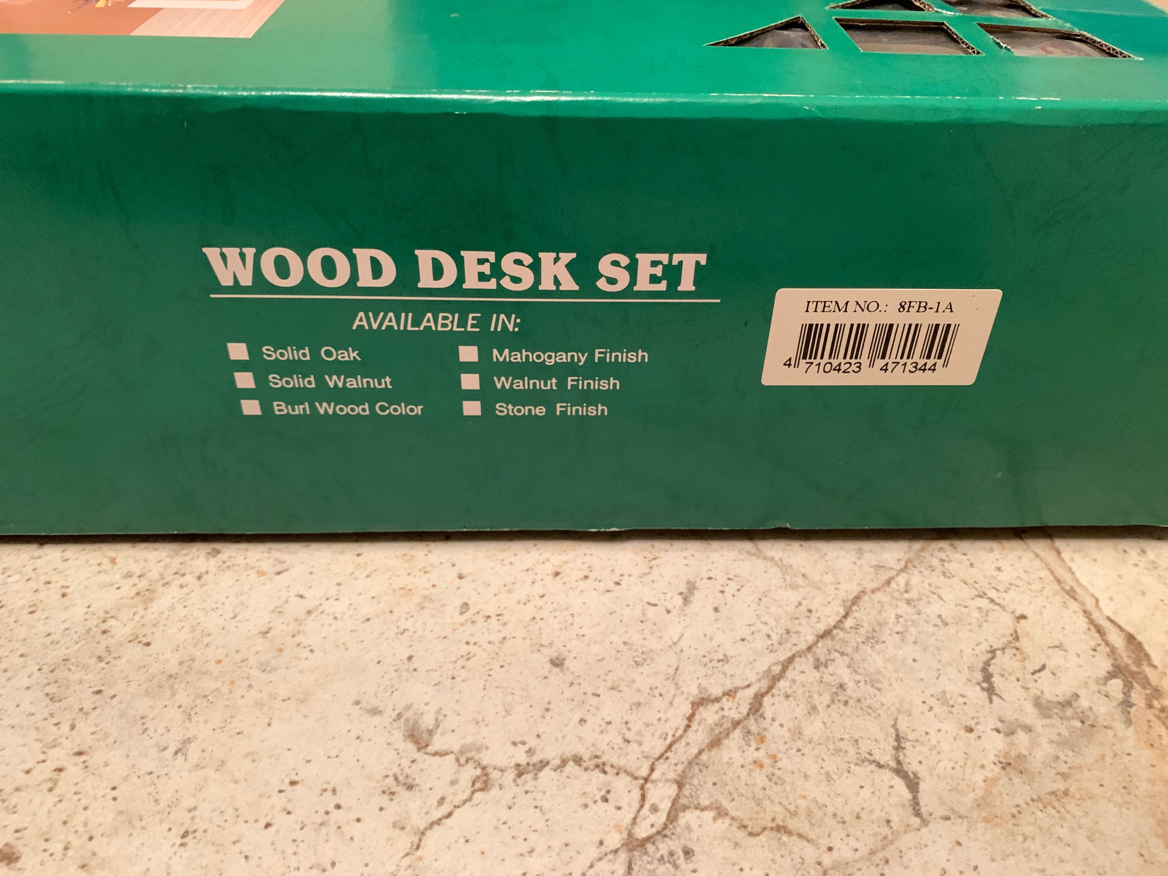 Набір настільний "Wood Desk Set", 9 предметів. Новий.