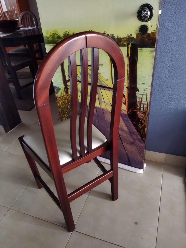 Mesa jantar de pau preto de origem macaense e 4 cadeiras de mogno
