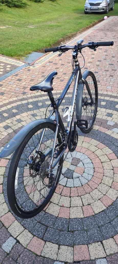 Rower Alu TREK 7.3FX/ Koła 28"/rama 17.5"/DEORE 3x8/Tarcze