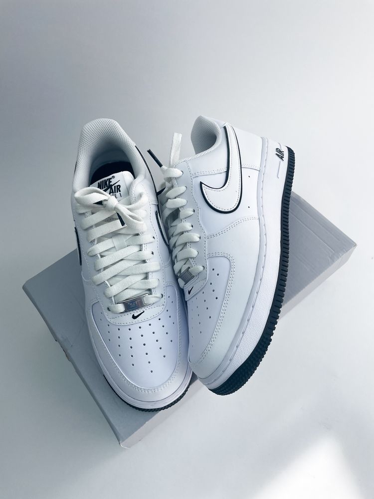 Оригінал! Кросівки Nike Air Force 1 білі (42/44)  Нові з коробкою!