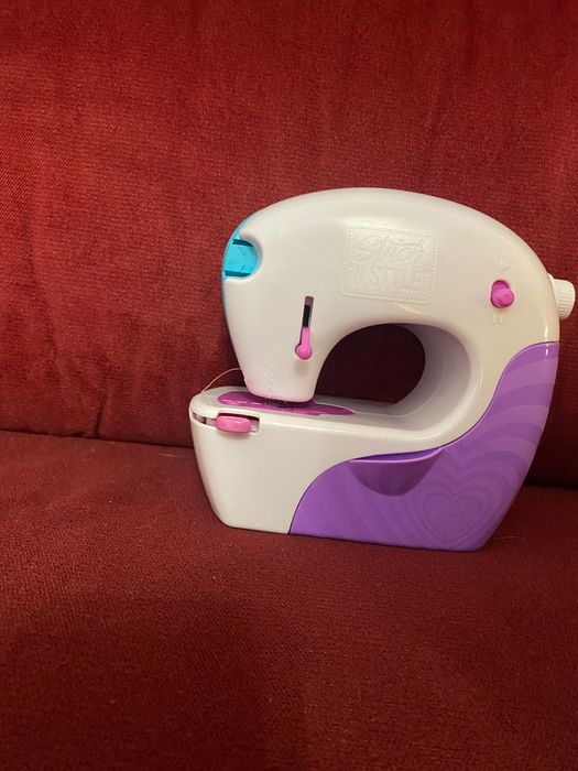 Maszyna do szycia dziecięca Spin Master -Cool Maker Stitch  Style.