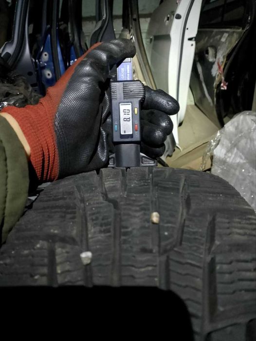 Комплект Nokian Nordman RS2 175/70 R14 88R XL Б/У 8 мм