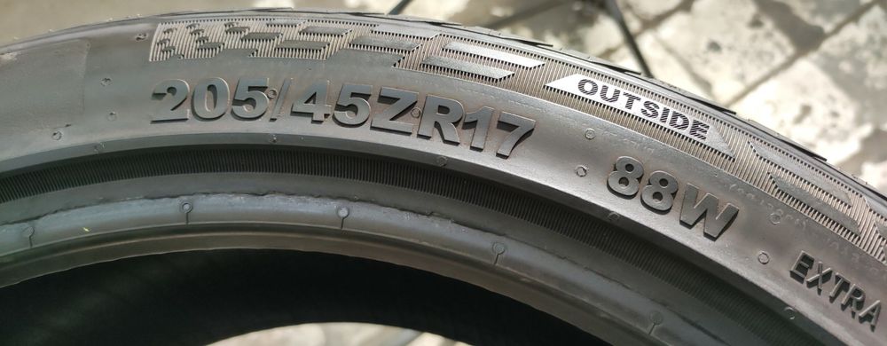 4x 205/45R17 Berlin Summer UHP1 88W 2023r JAK NOWE
