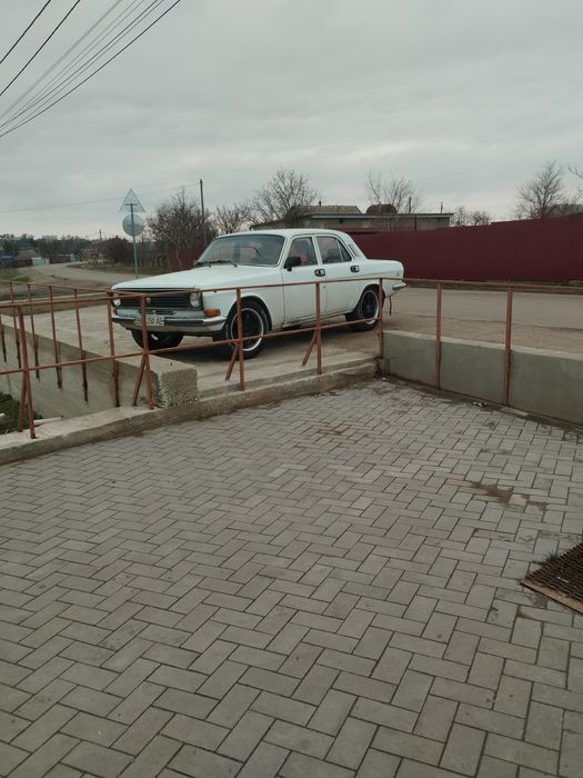 Продаю газ 2410 с документами переоформляется