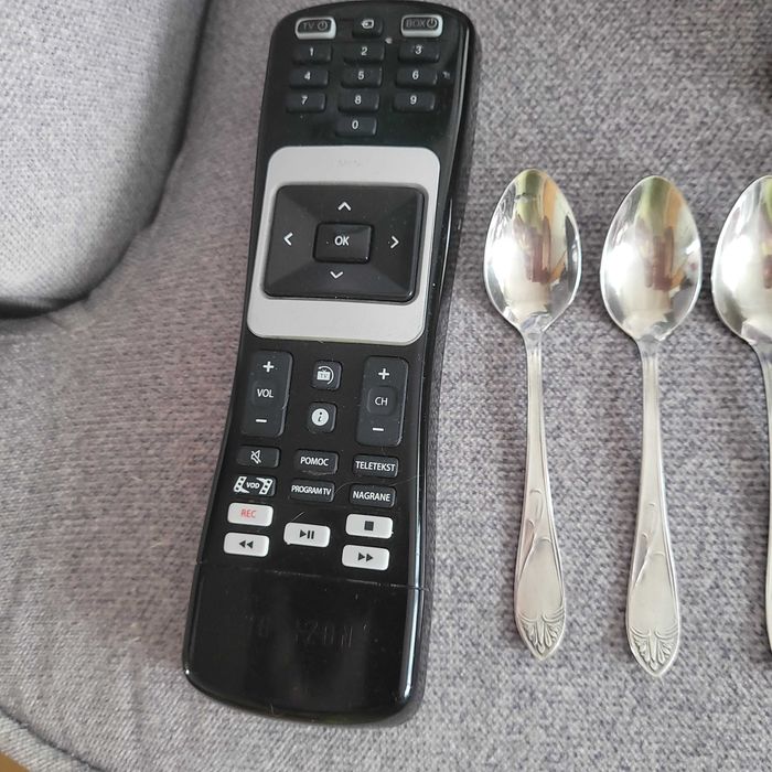 6 starych,ślicznych, małych łyżeczek