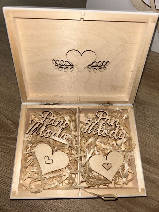 Skrzynka na koperty+pudełko na obraczki