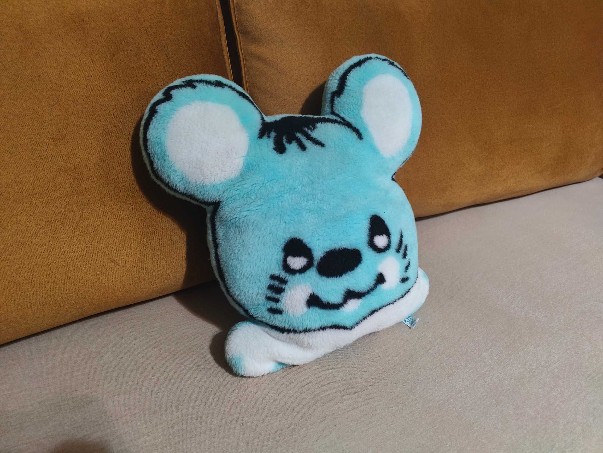 Rewelacyjna poduszka w kształcie myszki, niebieska, uśmiechnięta
