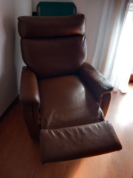 Poltrona Confortável – Perfeita para Sala, Quarto ou Escritório!