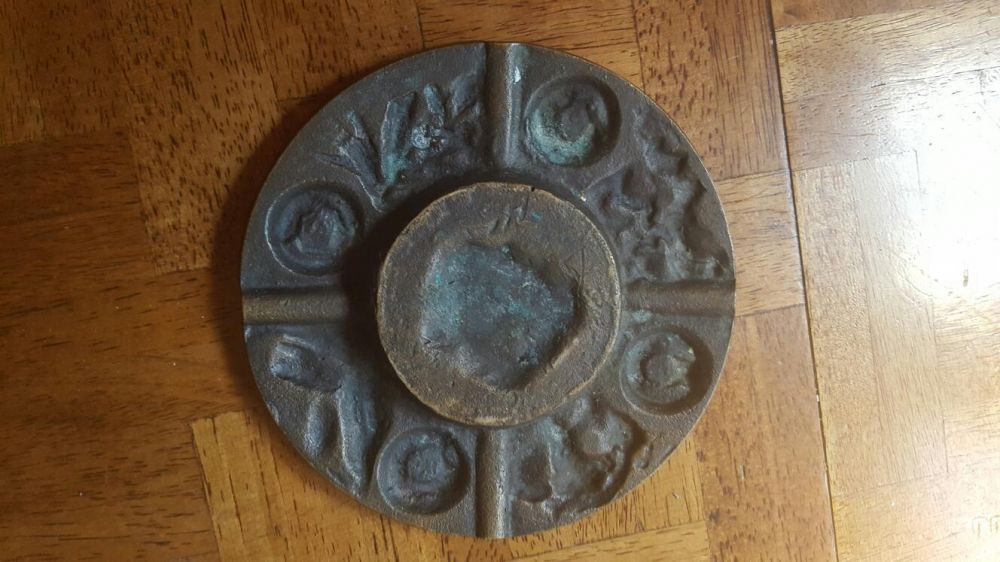 Cinzeiro metal antigo
