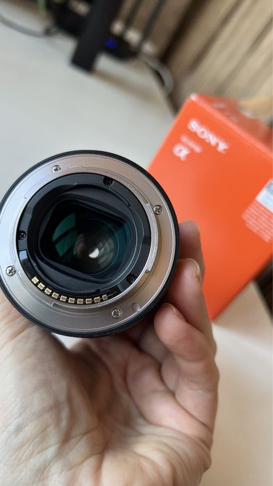 Обʼєктив Sony 35 mm f1.8