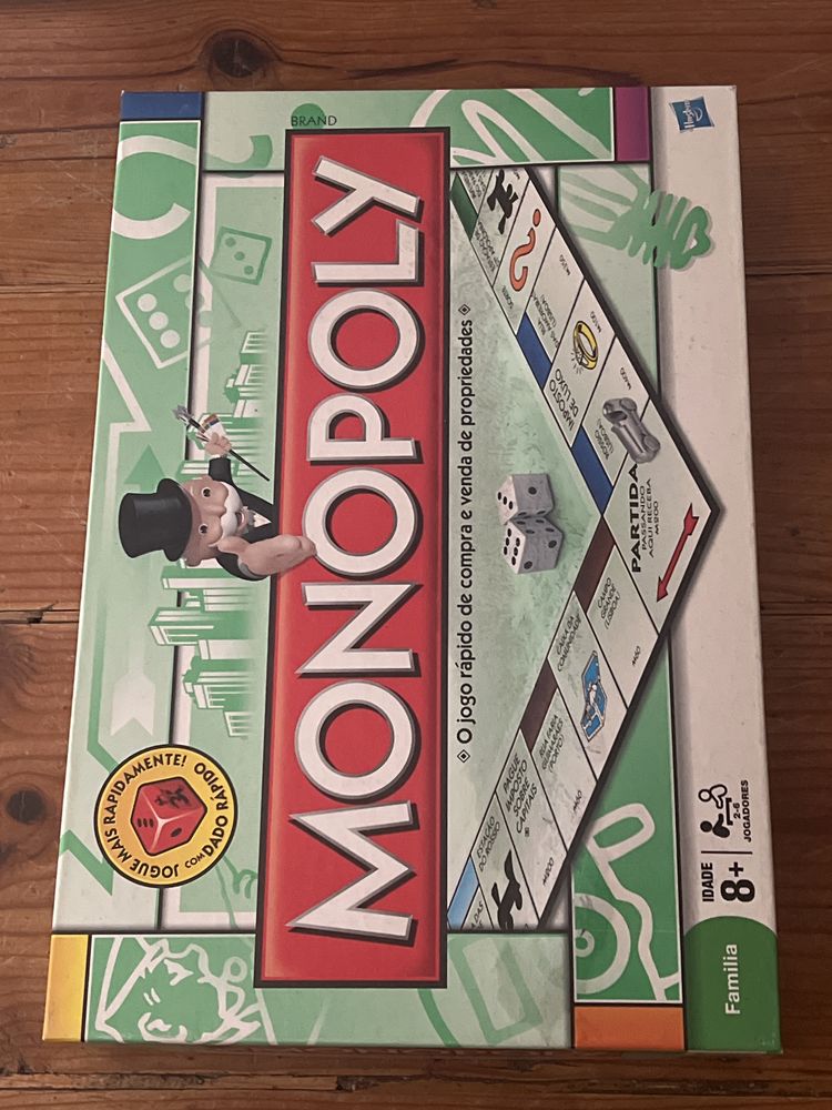 Vendo jogos MONOPOLY
