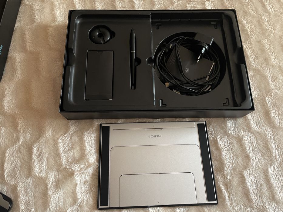 Продам Huion kamvas 16