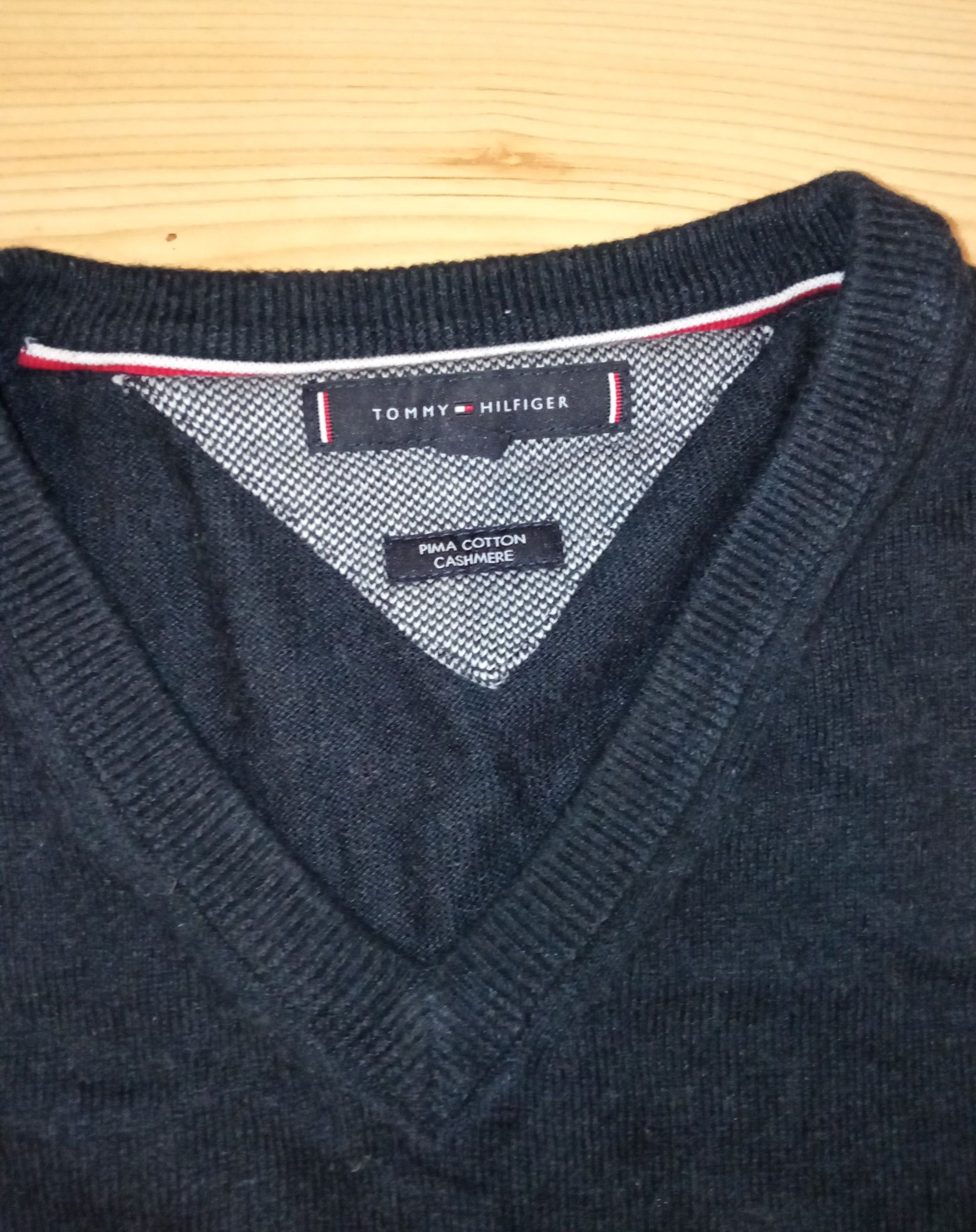 Sweter męski Tommy Hilfiger 8% kaszmir rozm M