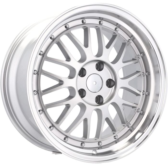 4x Felgi 17 m.in. do BMW 2 F22 3 E46 E90 E92 E92 F30 F31 4 F32 5 E60 E61 BBS LM - A1025