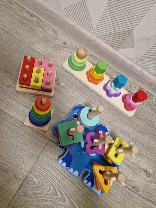 Пірамідки дитячі